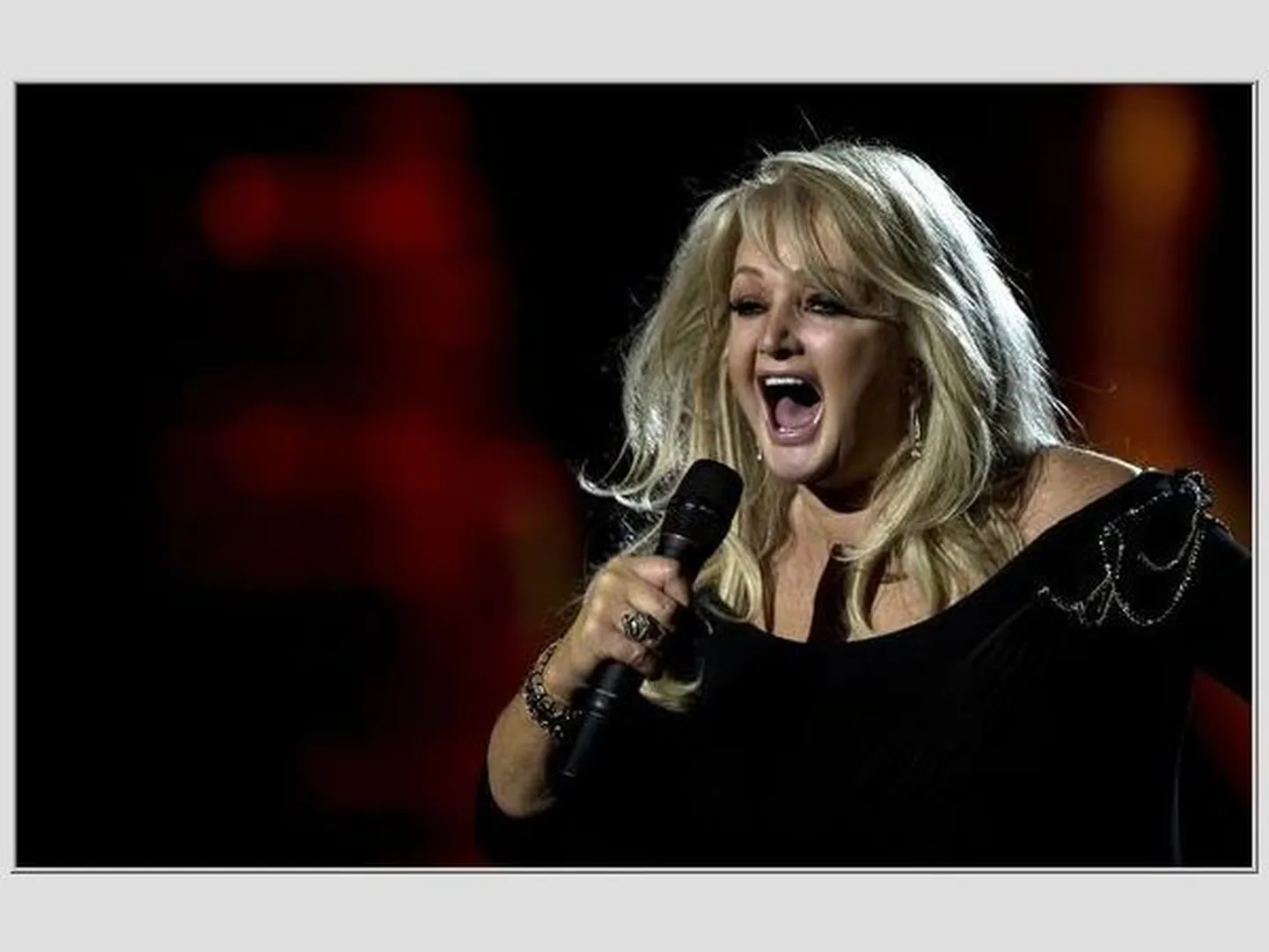 Vanameister Bonnie Tyler eilses peaproovis Malmös.