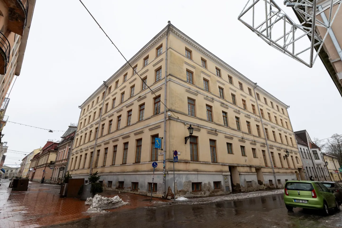 Gildi 8 hoone seisab tühjana 2021. aasta sügisest.