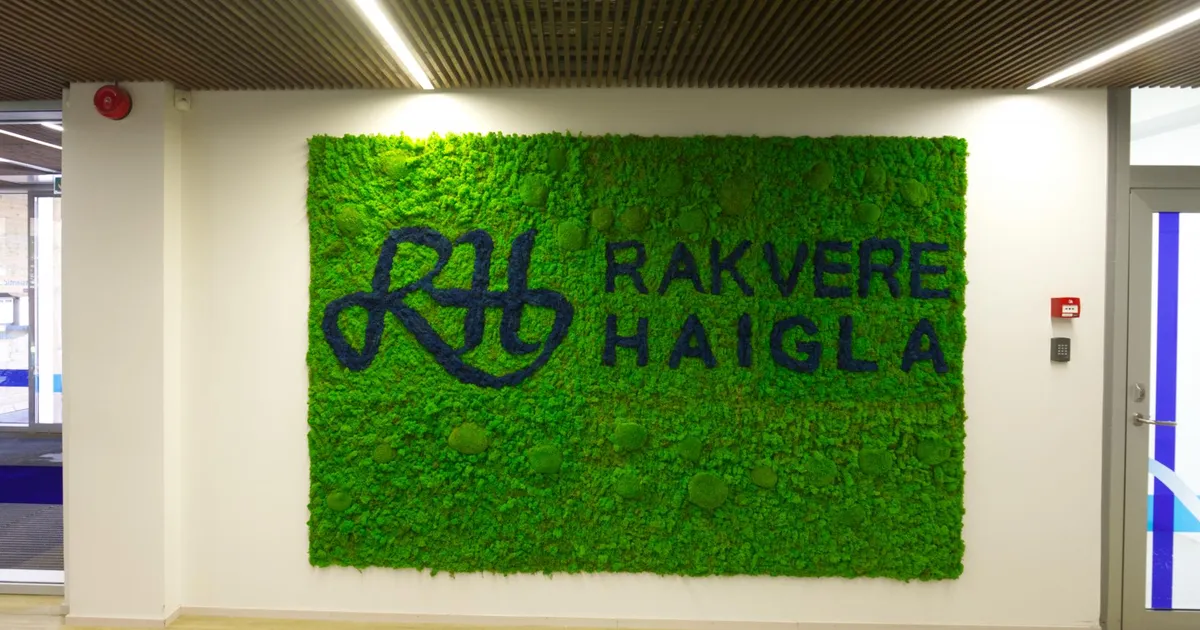 Osa Rakvere haigla ooteruumist kaeti samblaga