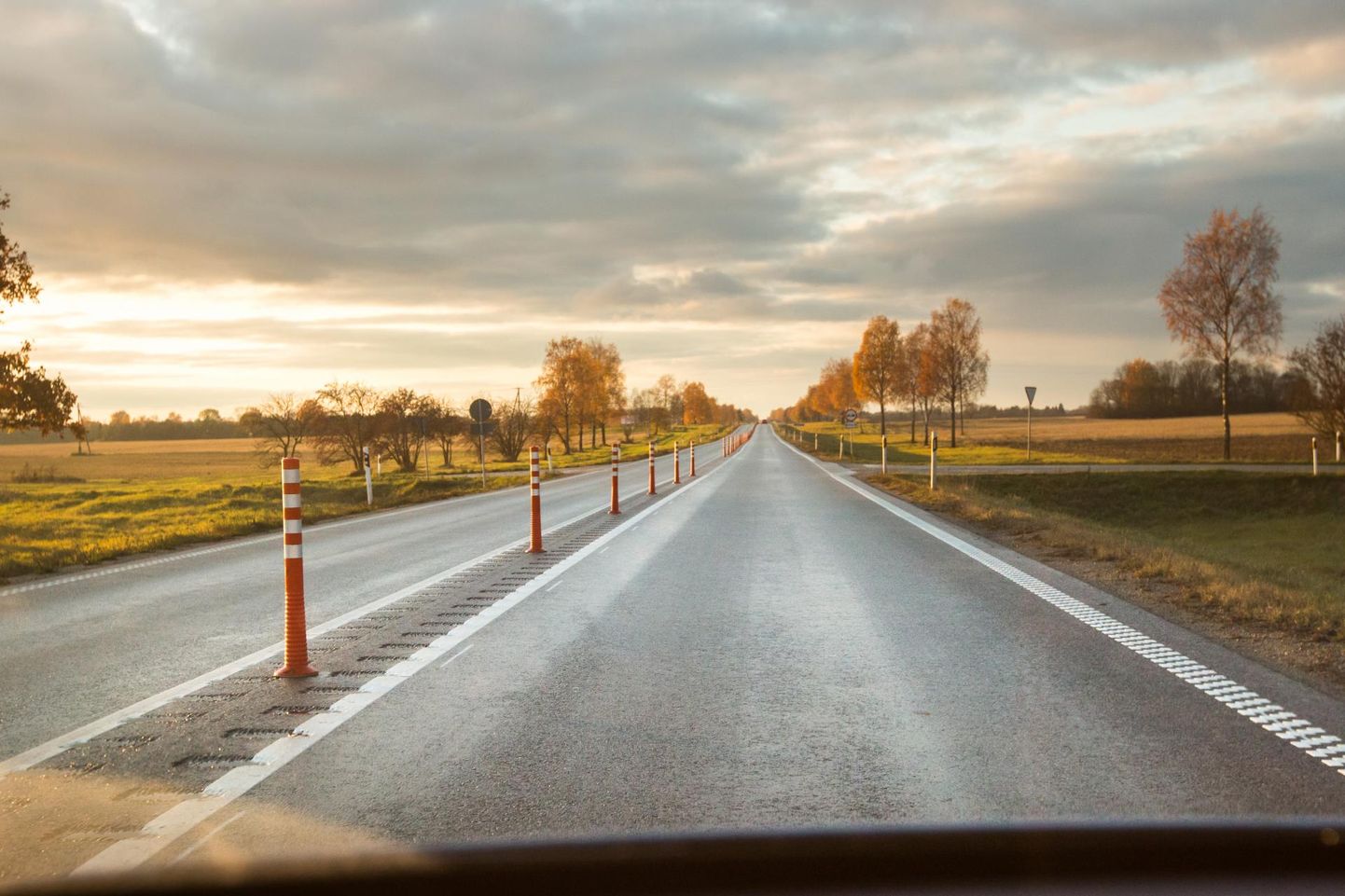 Rahandusministri Martin Helme kinnitusel pole Tallinna-Pärnu maanteed, aga ka kahe ülejäänud suurt maanteed ainult eelarveliste vahenditega laiendada pole võimalik.