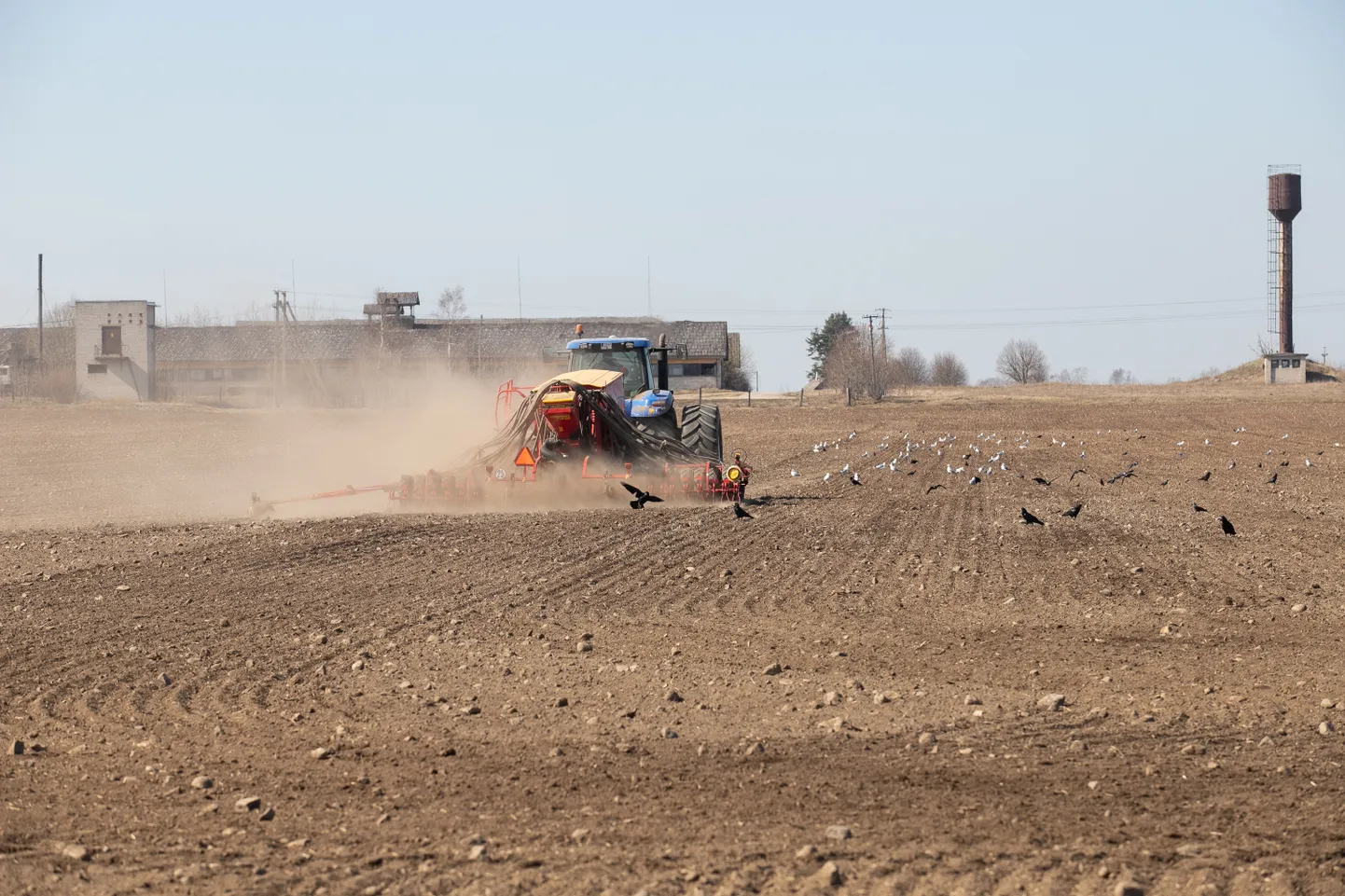 Estonian government decided to declare an emergency situation in agriculture due to adverse weather conditions.