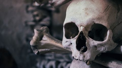 Anekdoot: kesköine surm baaris