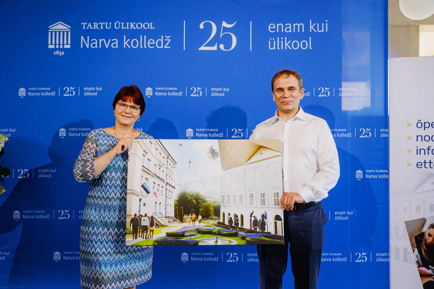 TalTechi Virumaa kolledži direktor Mare Roosileht ja Tartu ülikooli Narva kolledži direktor Indrek Reimand on ühte meelt, et regionaalsed kolledžid toetavad kogu piirkonna arengut.