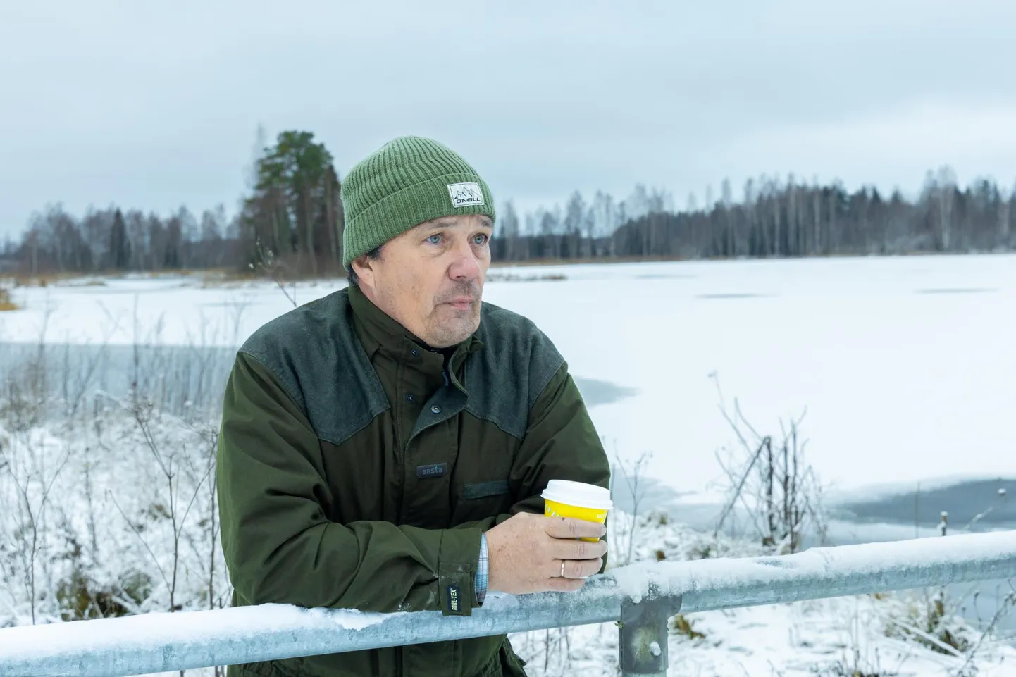 Rakke Kalaspordiklubi MTÜ eestvedaja Kaur Salus kõneles, et kui õnnestub raha saada, korraldatakse riigihange ja siis selgub täpsemalt, kui palju järve puhastamine maksab ning mis meetodit selleks kasutatakse.