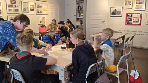 Köleri näitus tõi Kondase keskusesse rekordi ja kunstniku õpituba rahvaste paabeli
