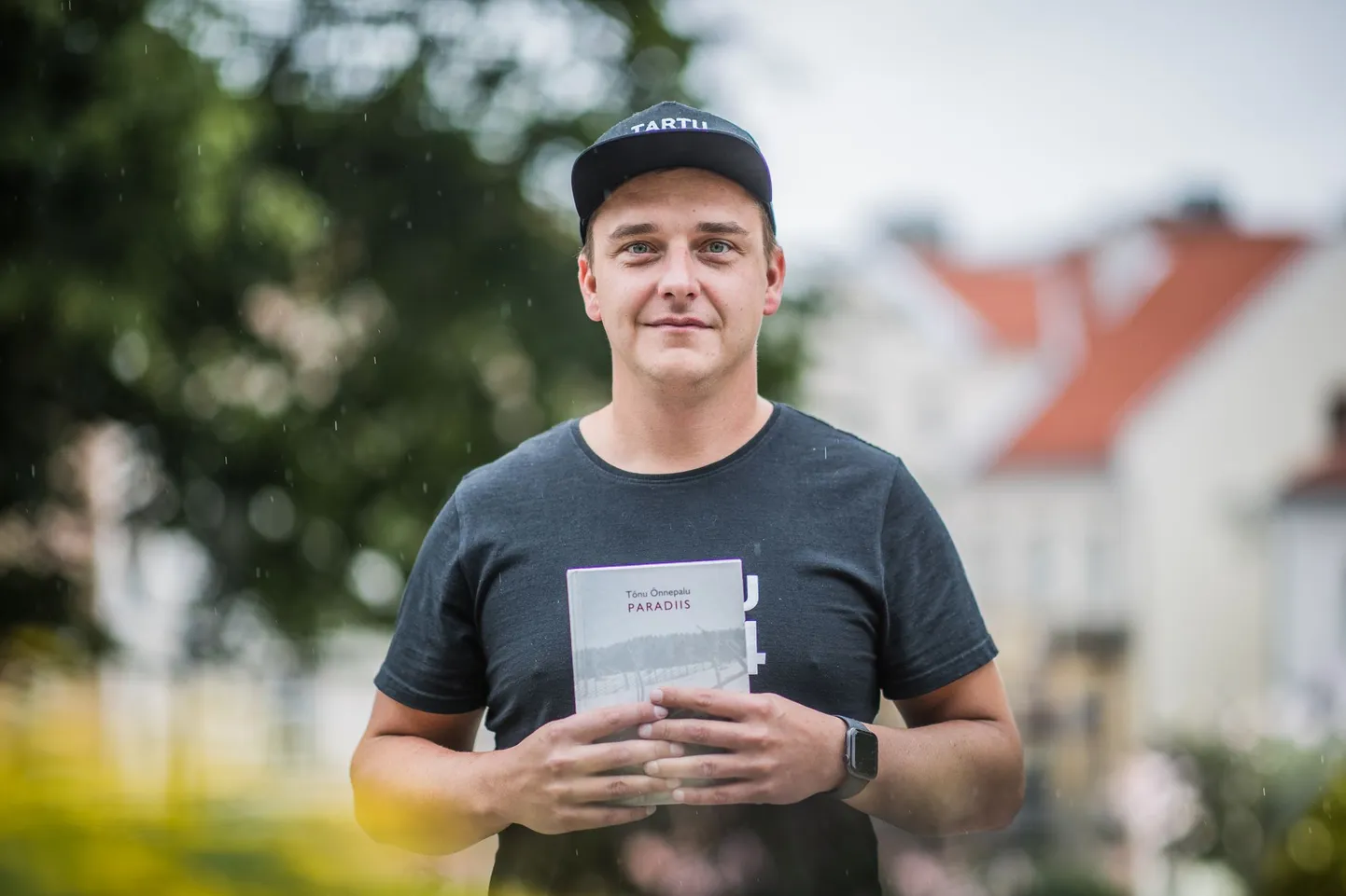 Priit Mikk soovitab lugeda Tõnu Õnnepalu raamatut „Paradiis“.