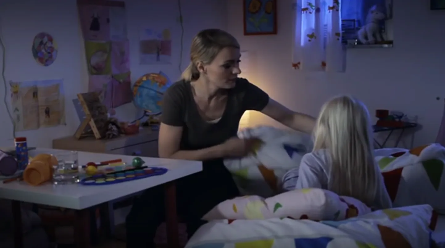 Sakslanna paneb oma last magama Prodigy «Firestarterit» lauldes