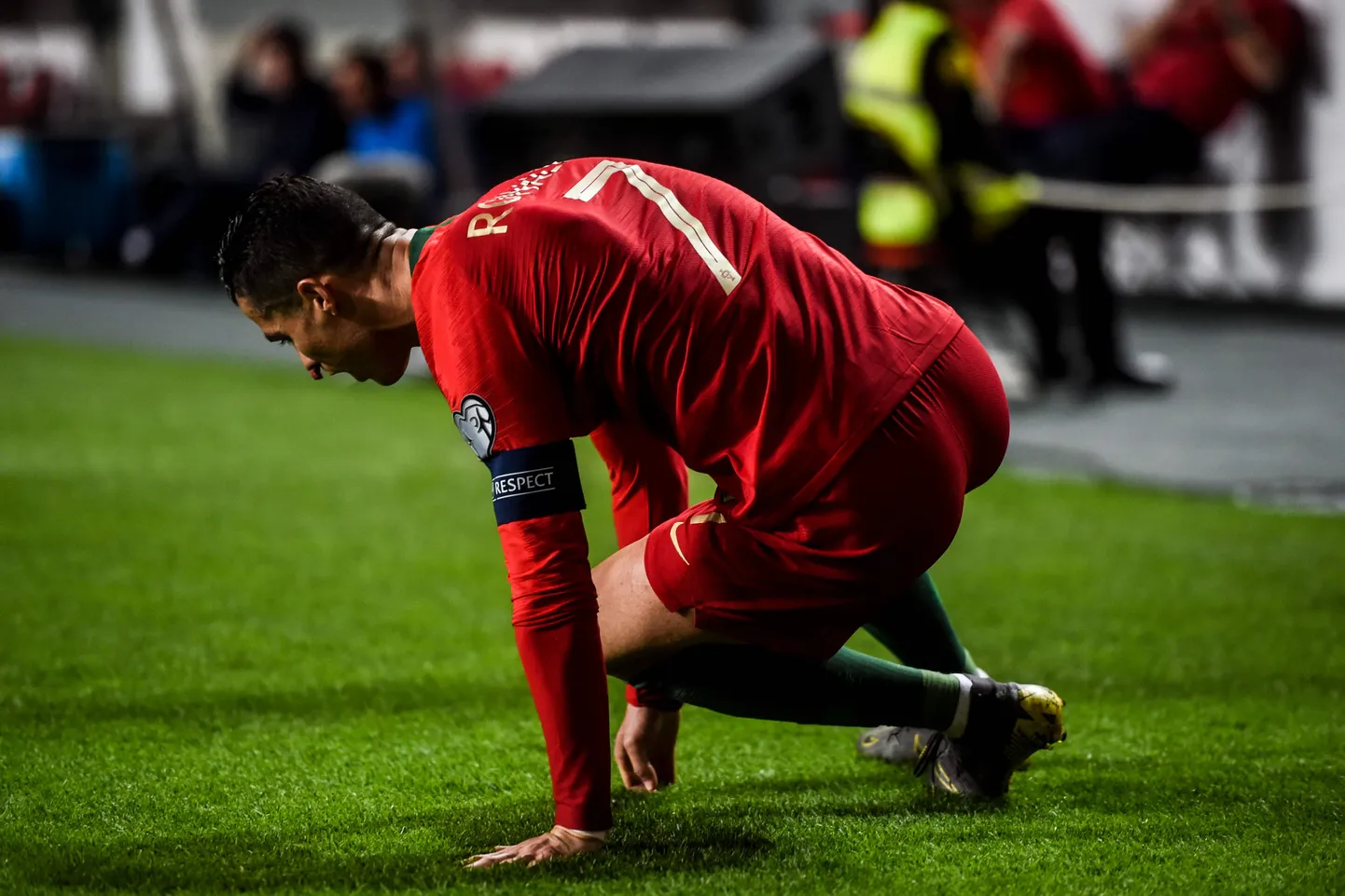 Cristiano Ronaldo pidi mängu Serbia vastu juba 31. minutil pooleli jätma.