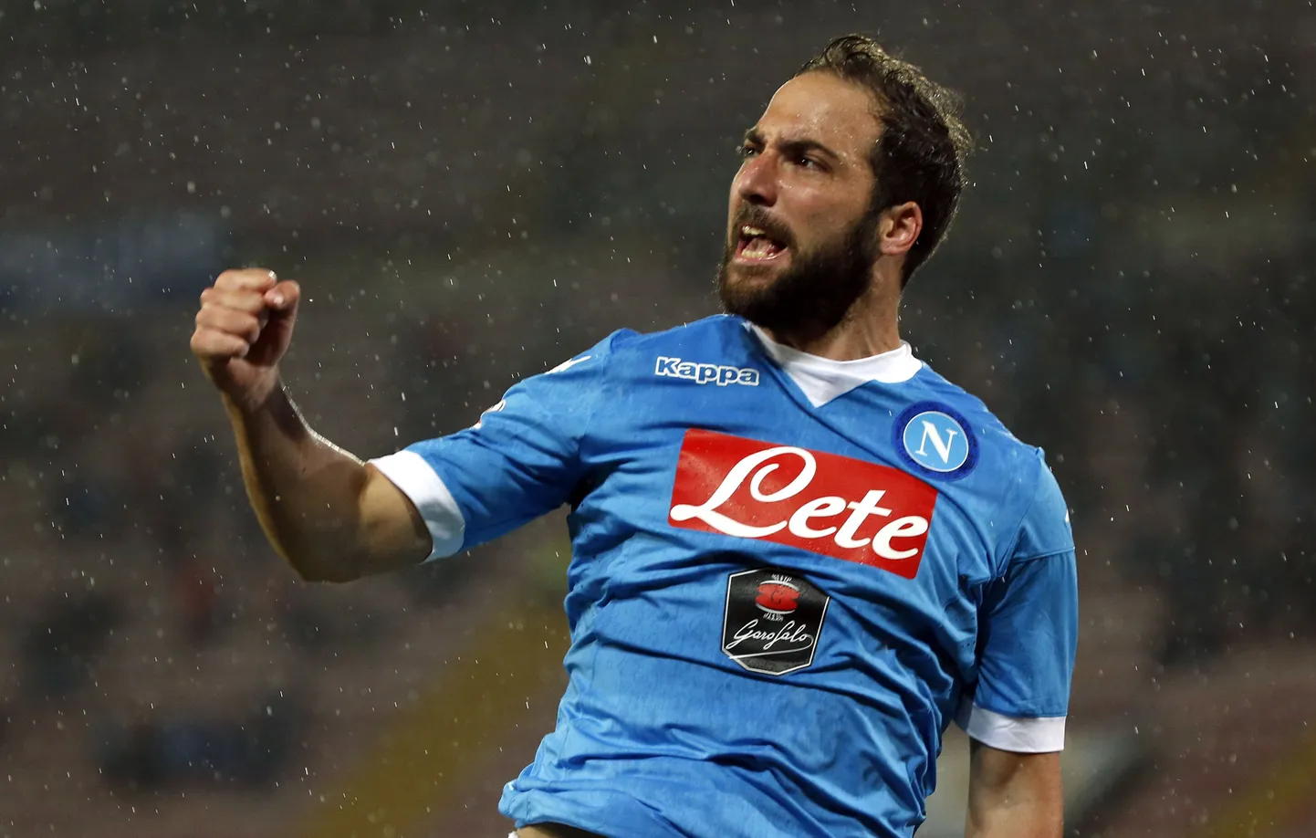 Gonzalo Higuain Napoli särgis.