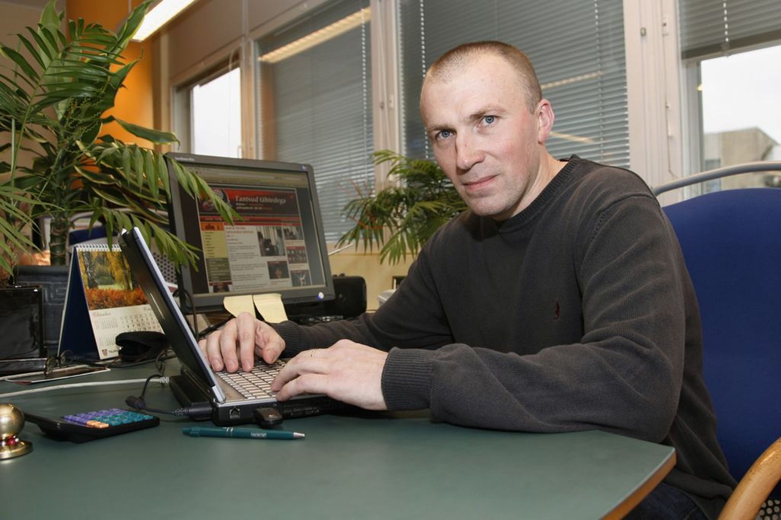 Leo Kunnas valmistub Postimees.ee online-intervjuuks.