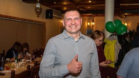 Viie saadiku lahkumine Keskerakonna fraktsioonist avab Kohtla-Järvel tee võimuliidu loomiseks