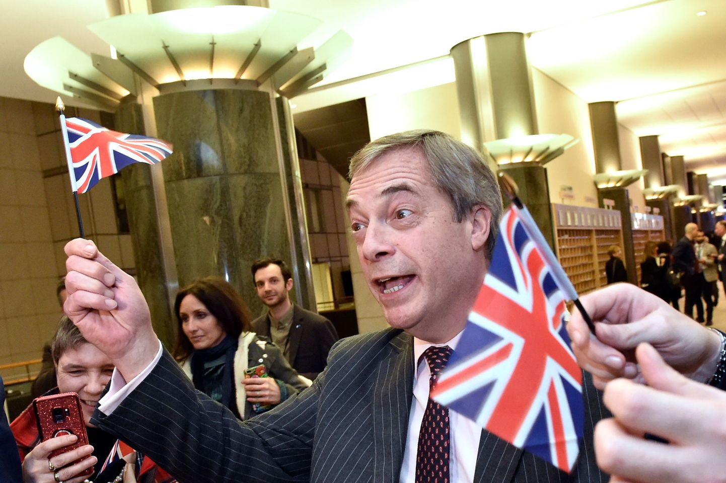 Nigel Farage, Brexiti erakonna liider, pärast heakskiitu.