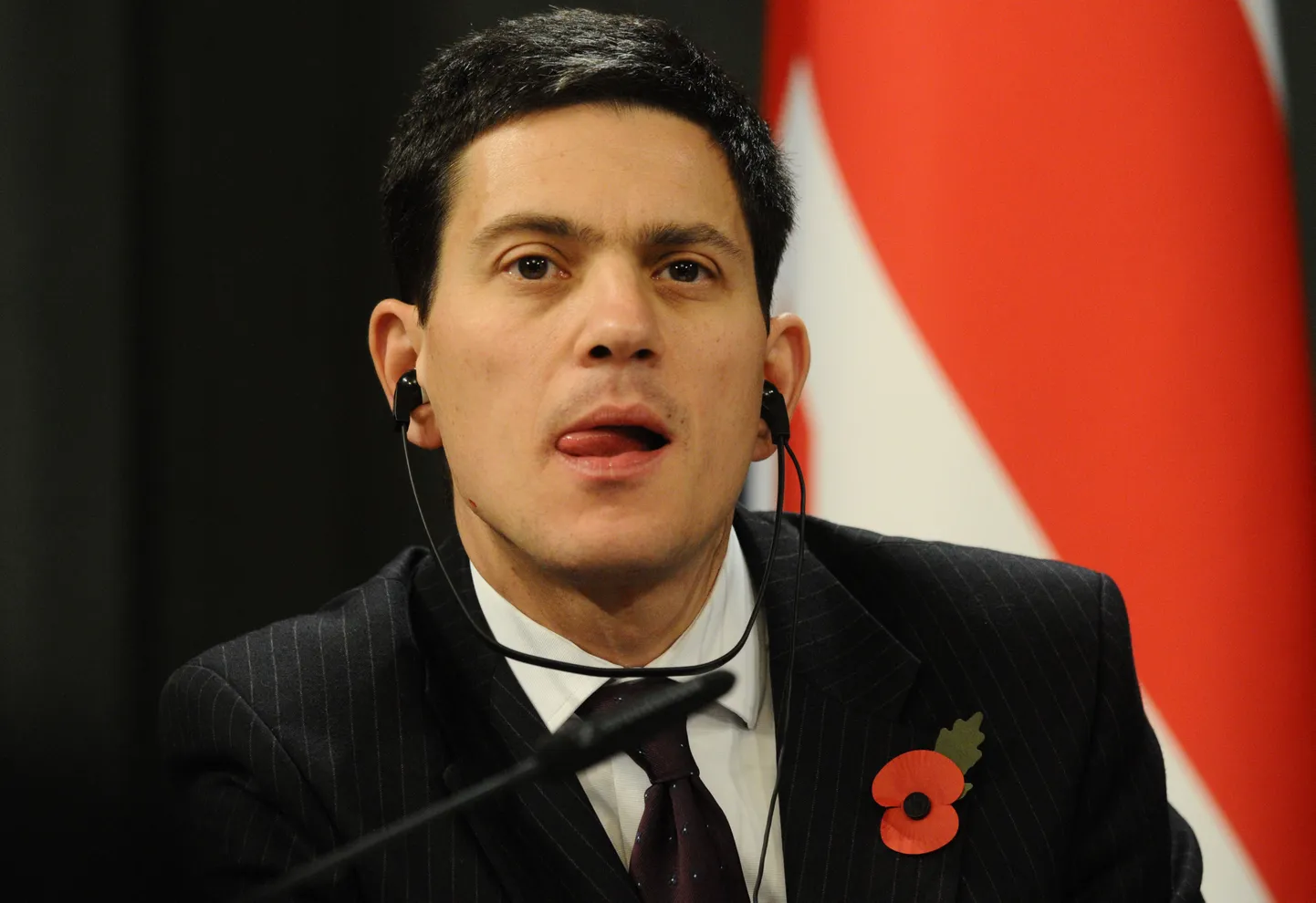 Enim reisivate parlamendiliikmete nimekirjas on teisel kohal endine välisminister David Miliband.
