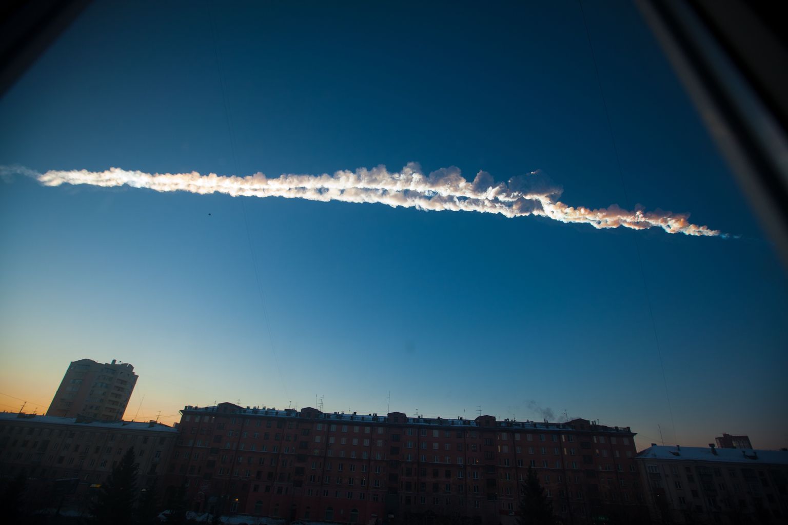 Vaade selle aasta 15. veebruaril Tšeljabinski taevasse.