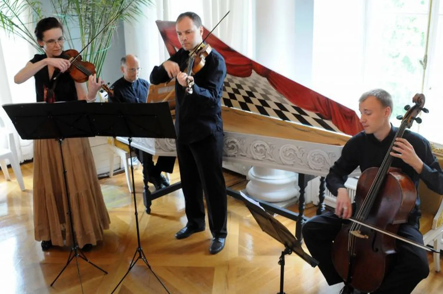 Corelli Consort.