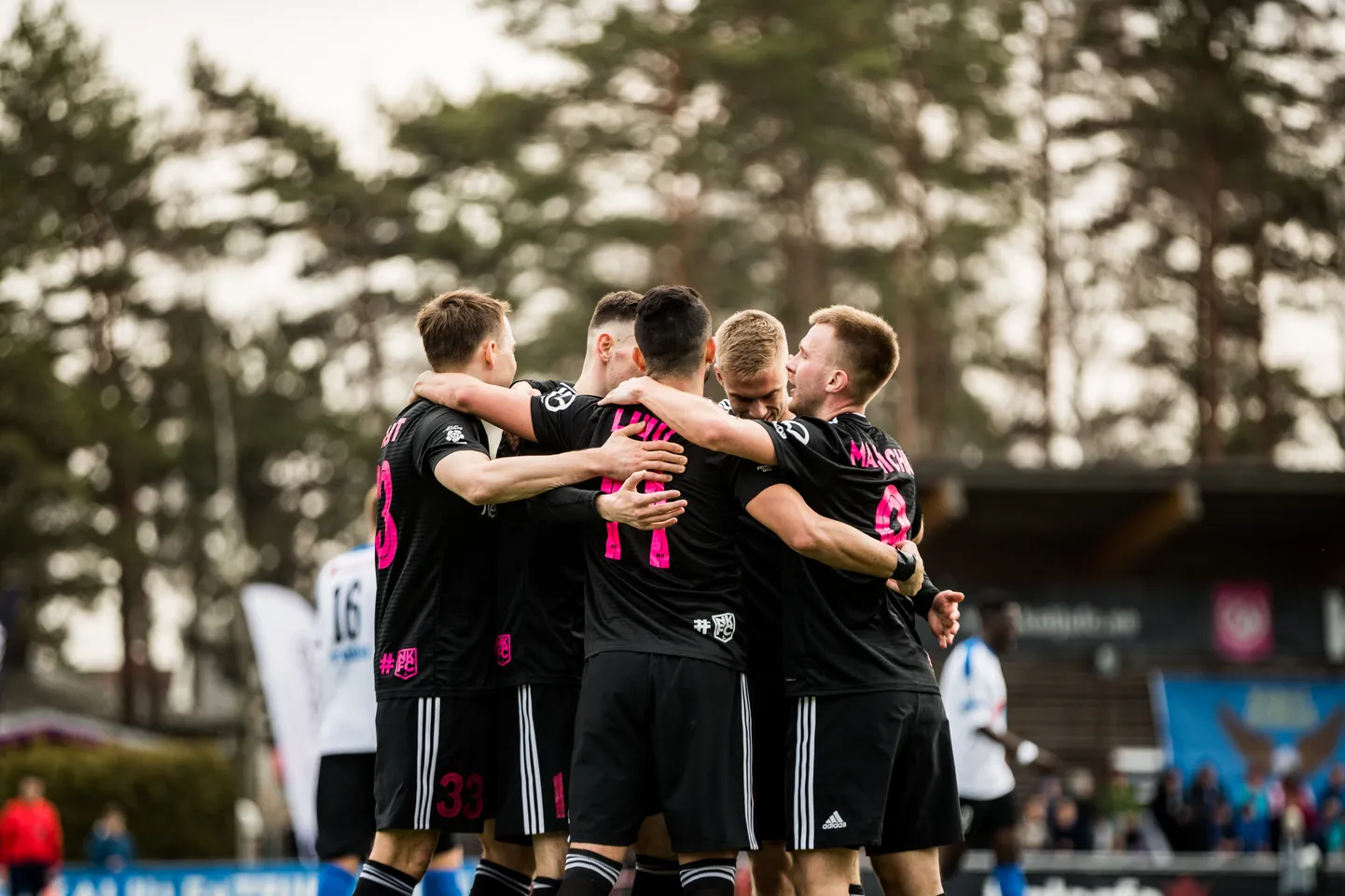 Nõmme Kalju jalgpallimeeskond.