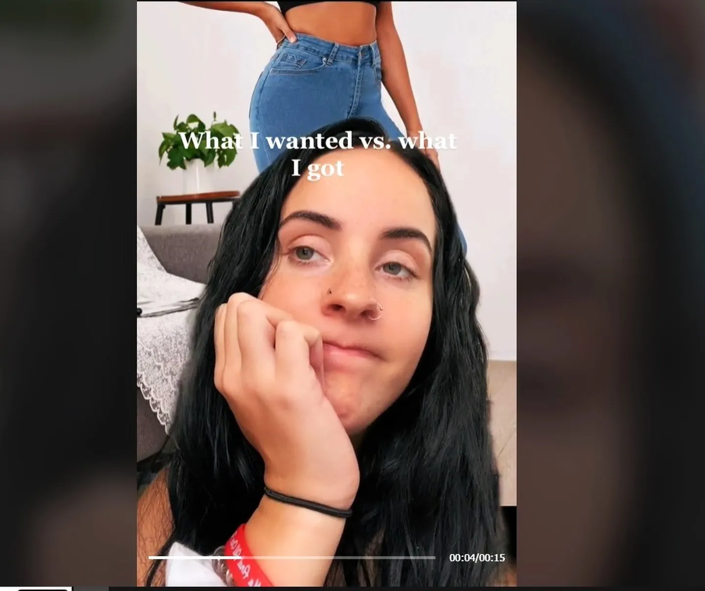 Peamiselt teeb Melanie'le nalja, mida ta veebipoest sai.