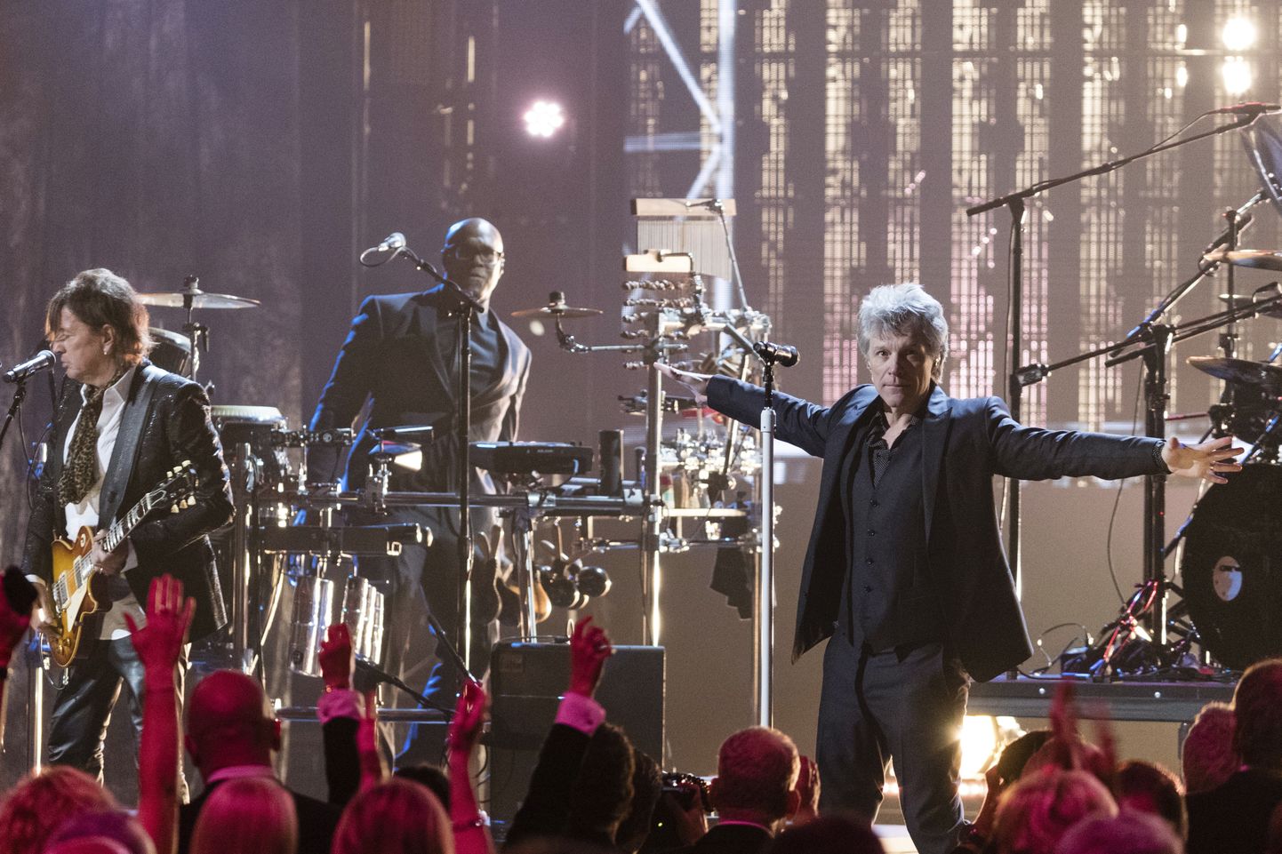 Bon Jovi esineb tuleval aastal Eestis.
