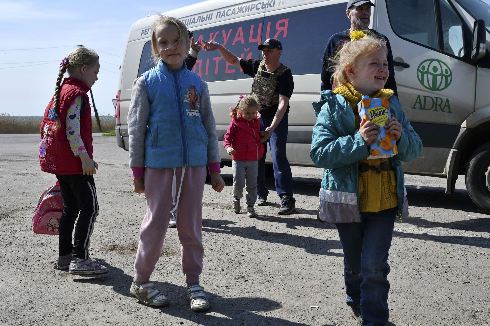 Lapsed ootavad täna evakueerimist Ida-Ukrainast Slovjanski kandist.