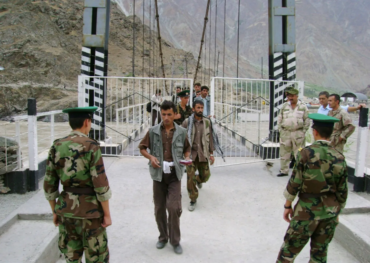 Tadžikistan-Afganistani piir.
