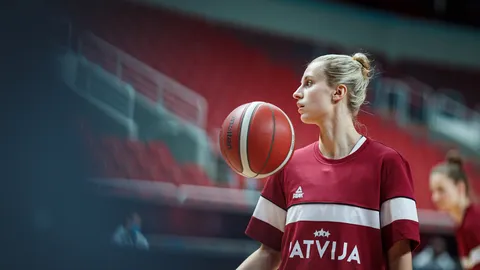 Laksa: Vēlos, lai izlase atgriežas savā līmenī