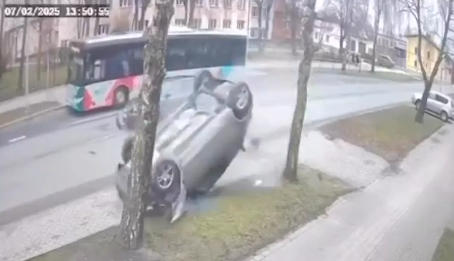 Кадр из видео