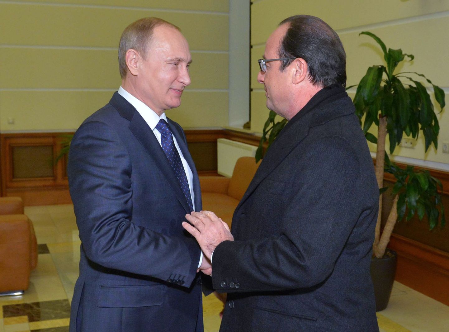 Владимир Путин и Франсуа Олланд.