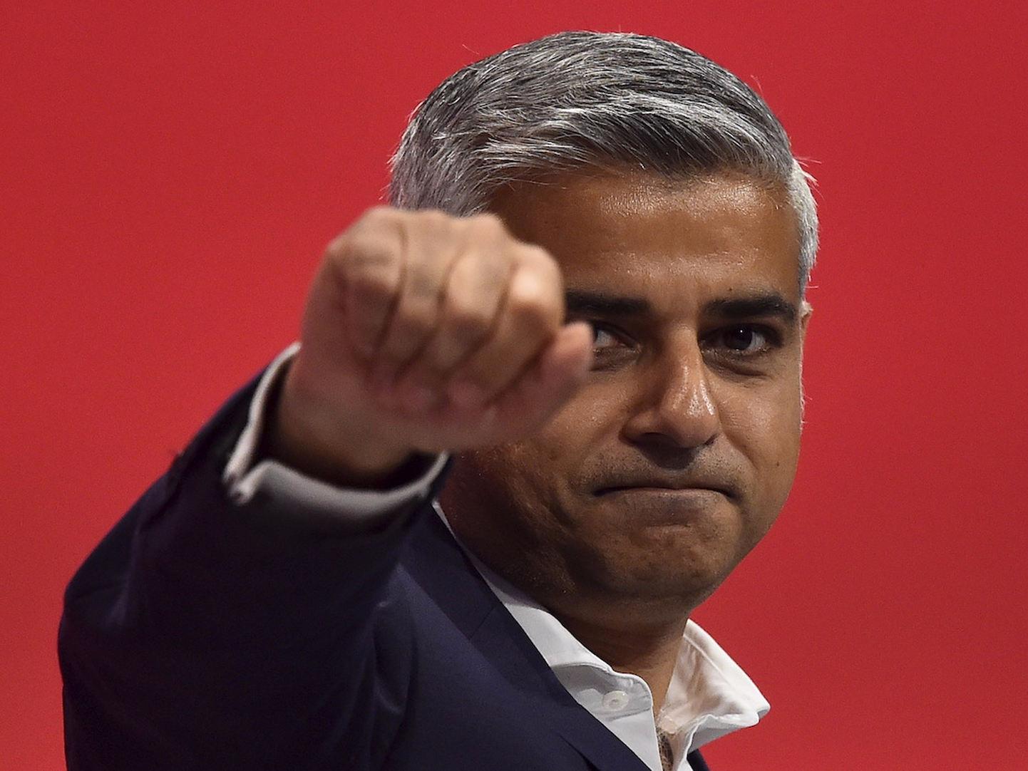 Londoni linnapea Sadiq Khan lubab kaitsta linna islamiterrori eest.
