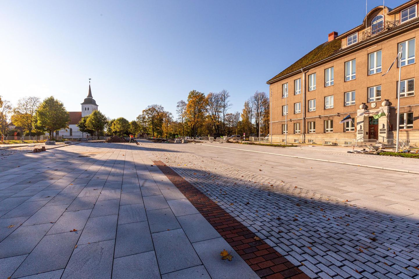 Viljandi vabadussammas taastatakse enam-vähem oma esialgses kohas Vabaduse platsi servas.