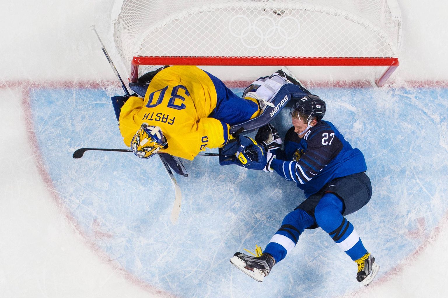 Soome jäähokikoondis kaotas tänavu olümpia hokiturniiril Rootsile, alla jäädi naabritele ka olümpiamängude taotlemisel.