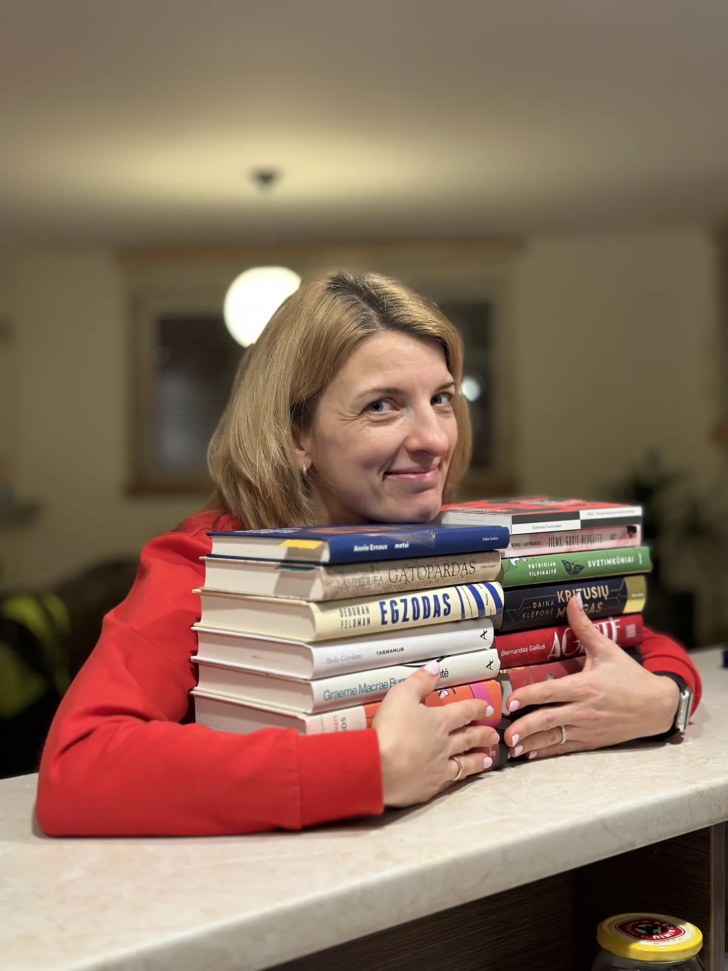Кристина обожает книги, она с удовольствием читает как эстонскую, так и литовскую литературу.