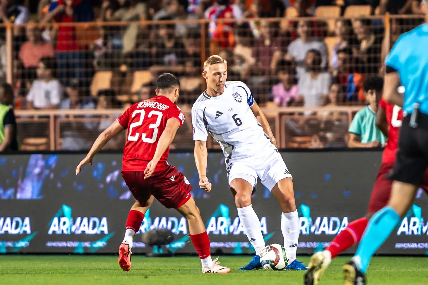 Latvijas futbola izlases kapteinis Kristers Tobers
