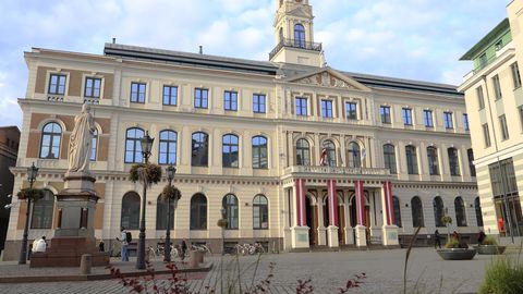 Rīgas domē izveidota Pretkorupcijas un labas pārvaldības komisija