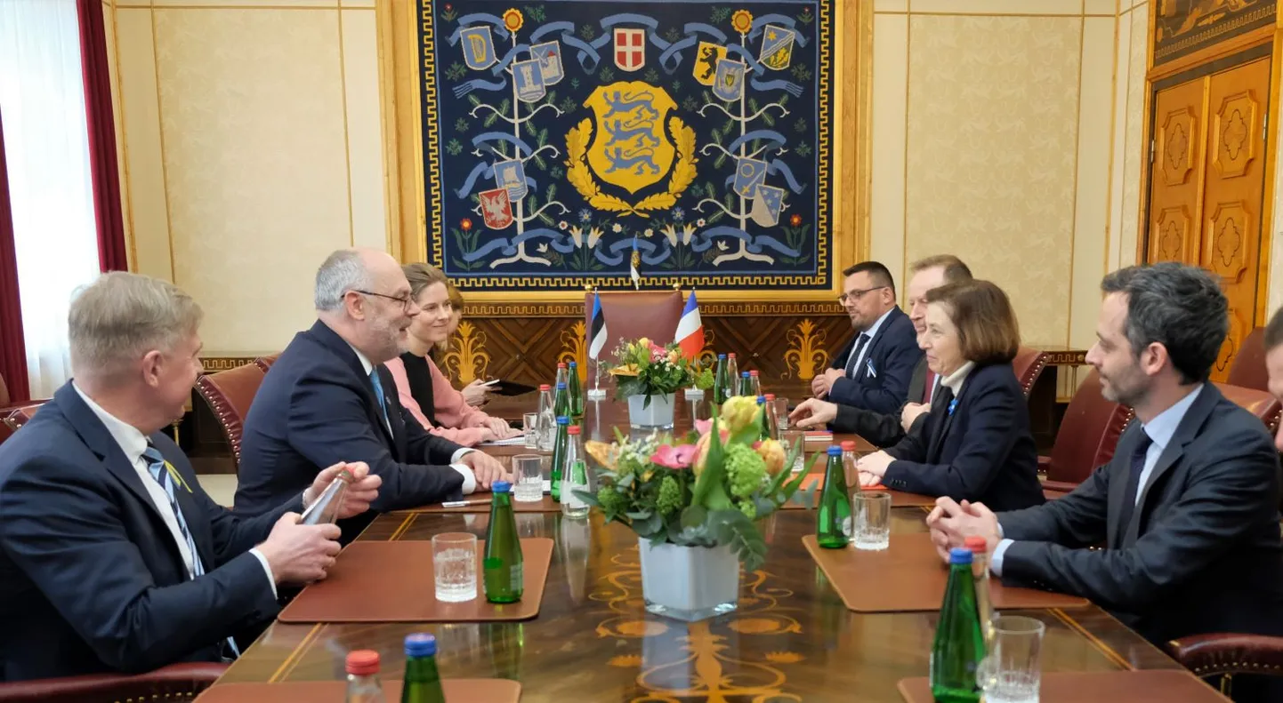 Eesti presidendi Alar Karise ja Prantsusmaa kaitseministri Florence Parly kohtumine.