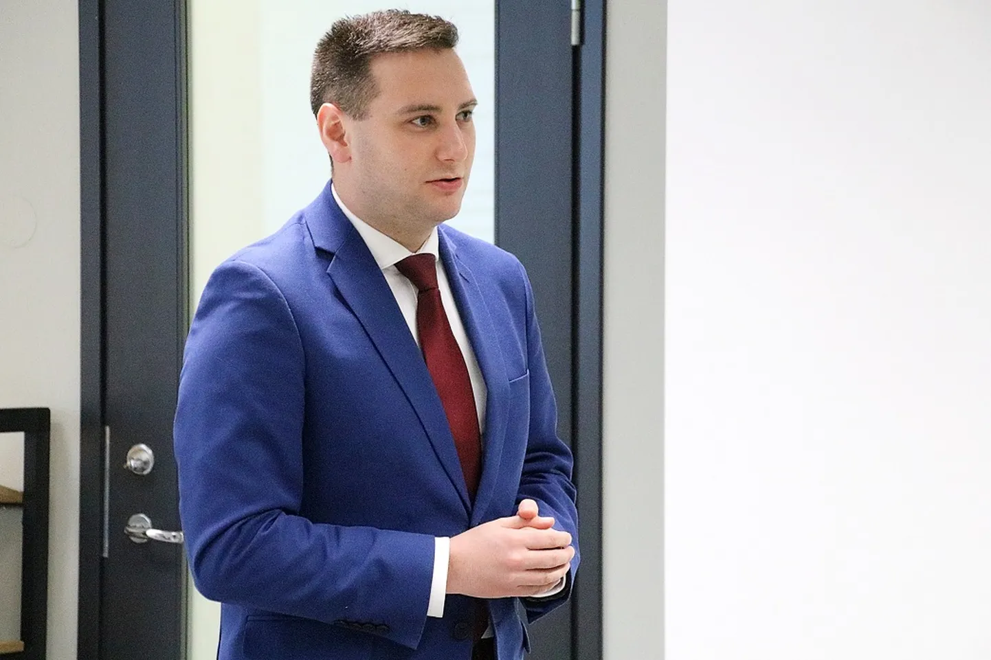 Владимир Свет.