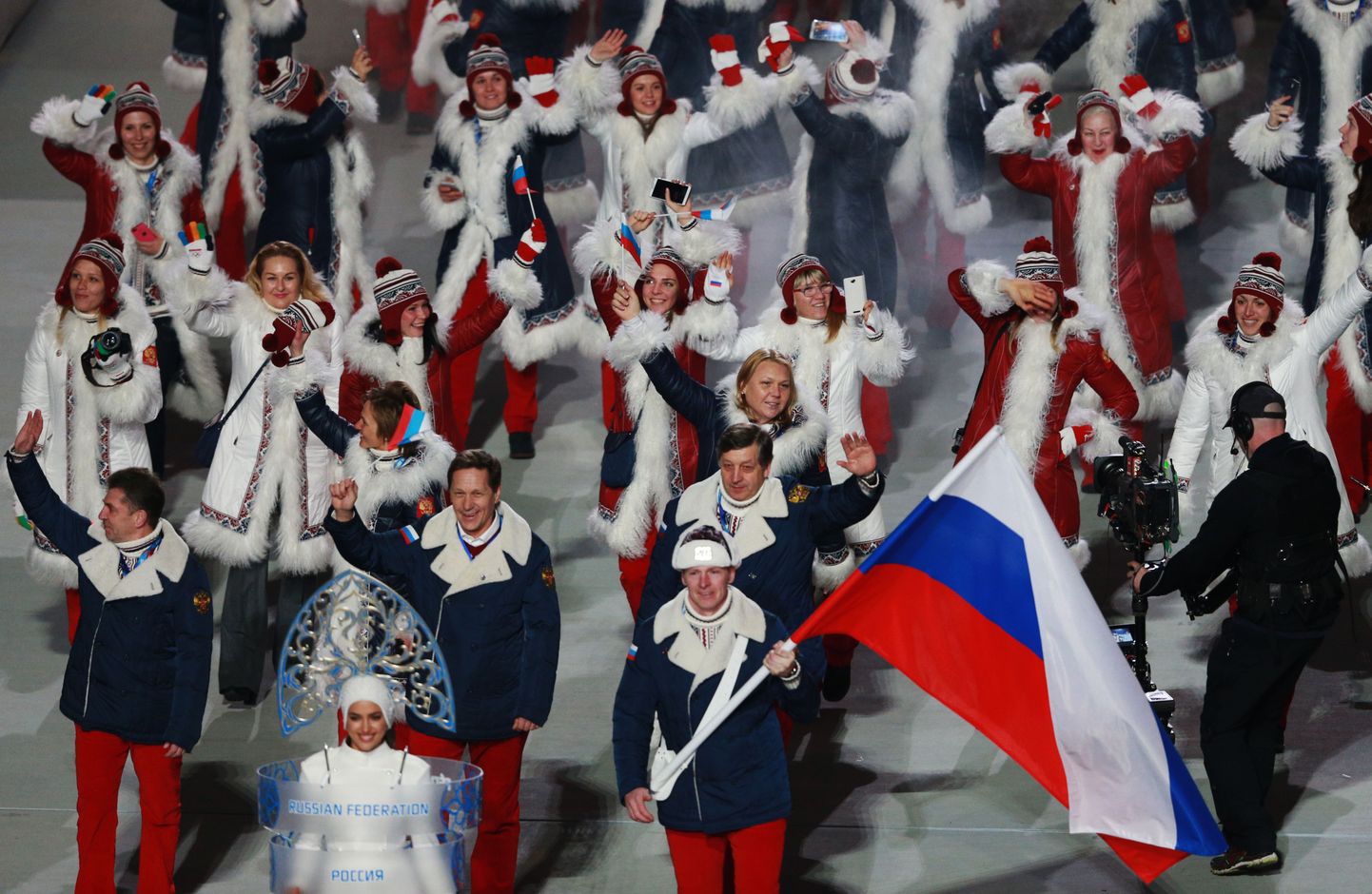Venemaa olümpiadelegatsioon Šotsi mängudel.