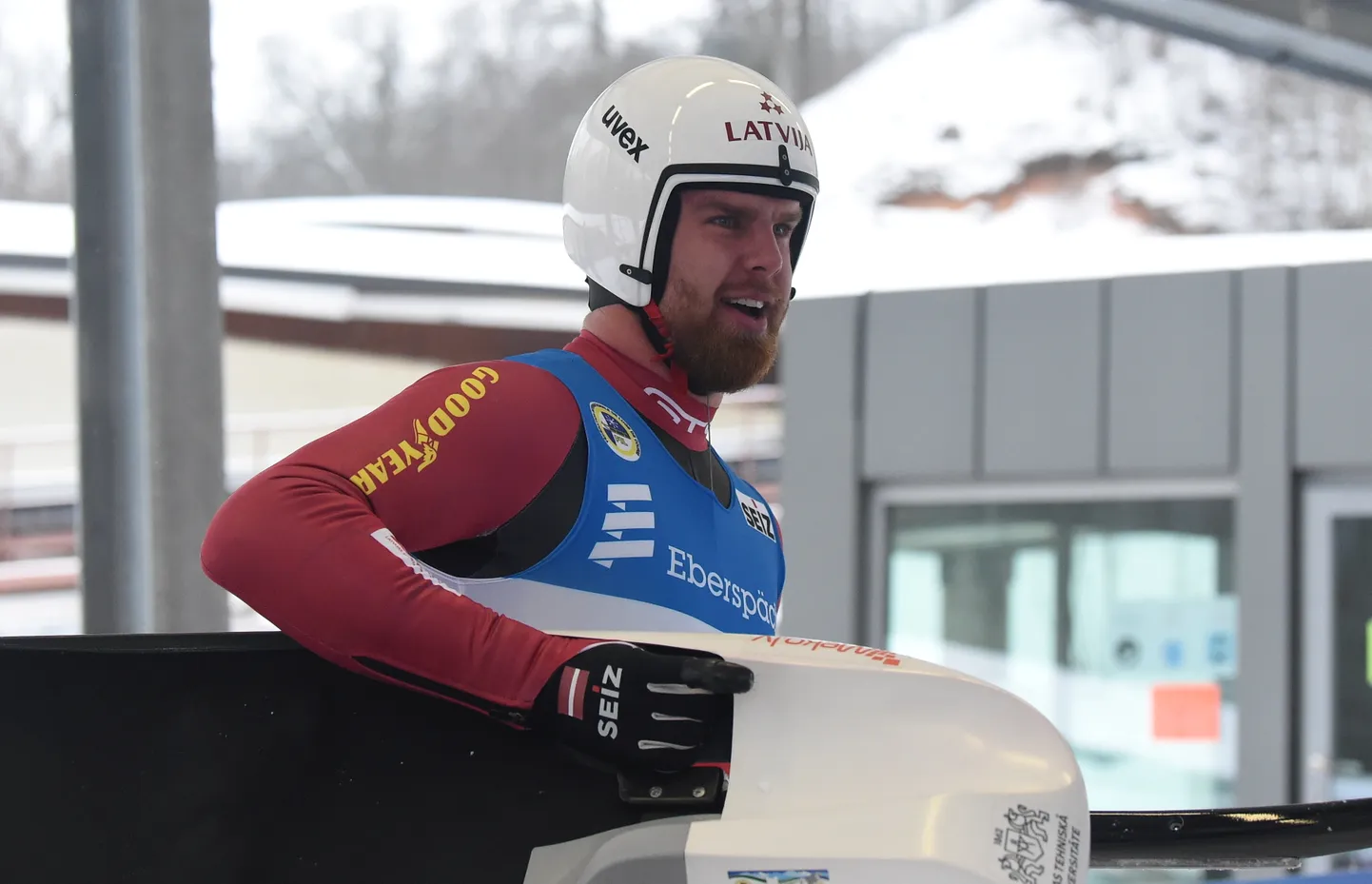Kamaniņu braucējs Kristers Aparjods.