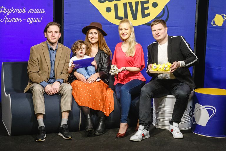 Блогер Лукас с семьей в гостях на шоу Limon LIVE