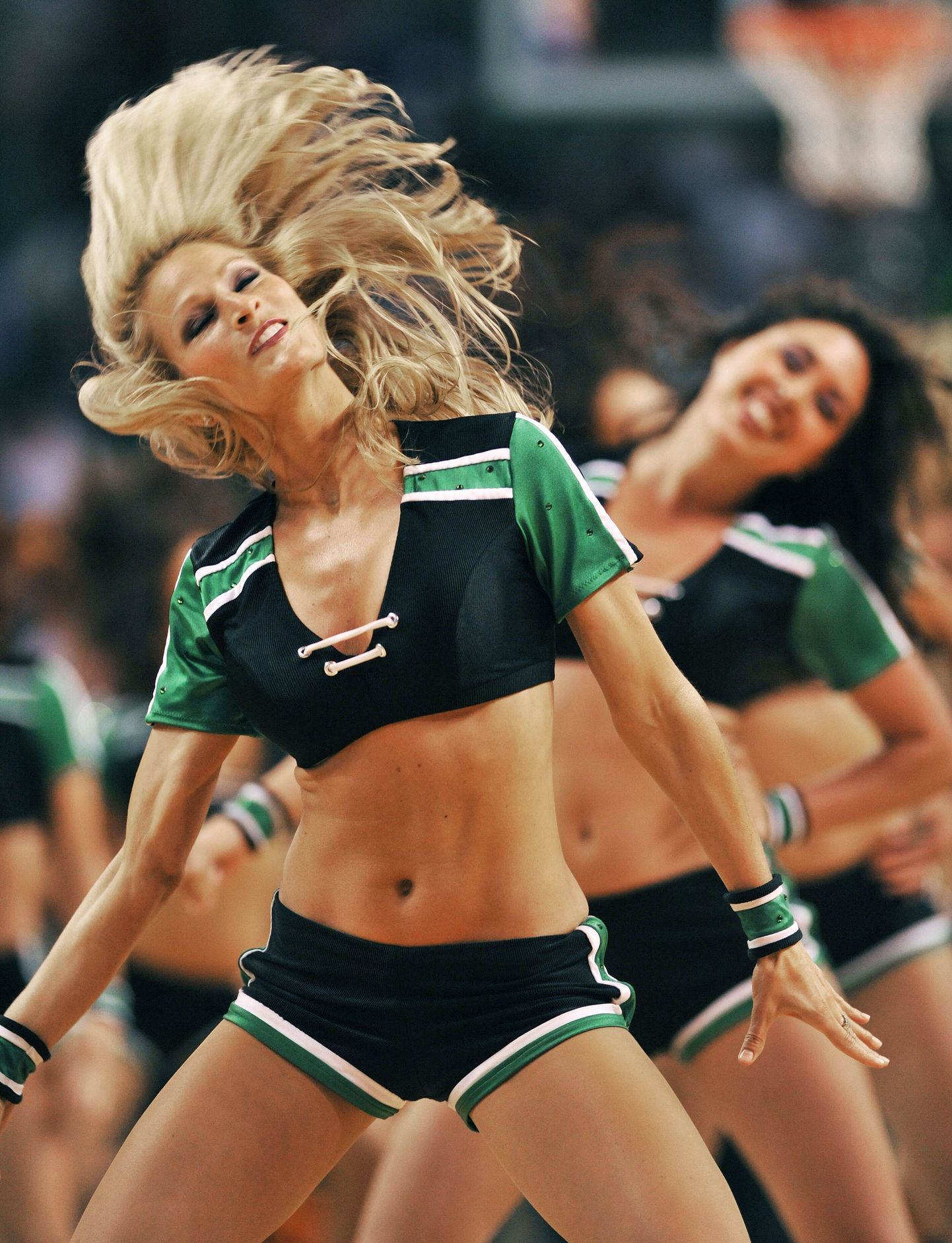 Boston Celticsi tantsutüdrukud