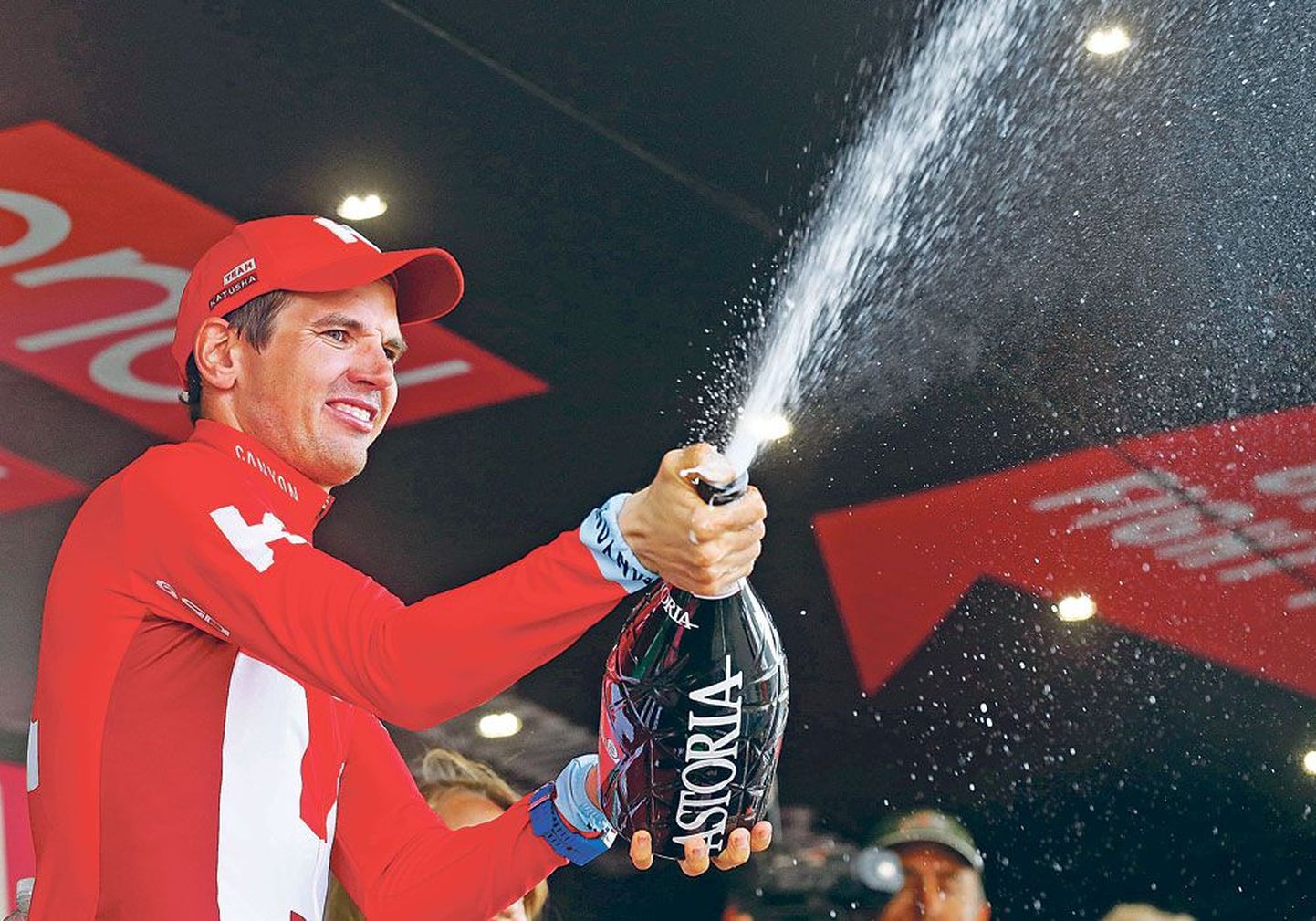 Рейн Таарамяэ после пятилетнего перерыва вновь открыл шампанское. На этот раз после победы на этапе Giro d’Italia.