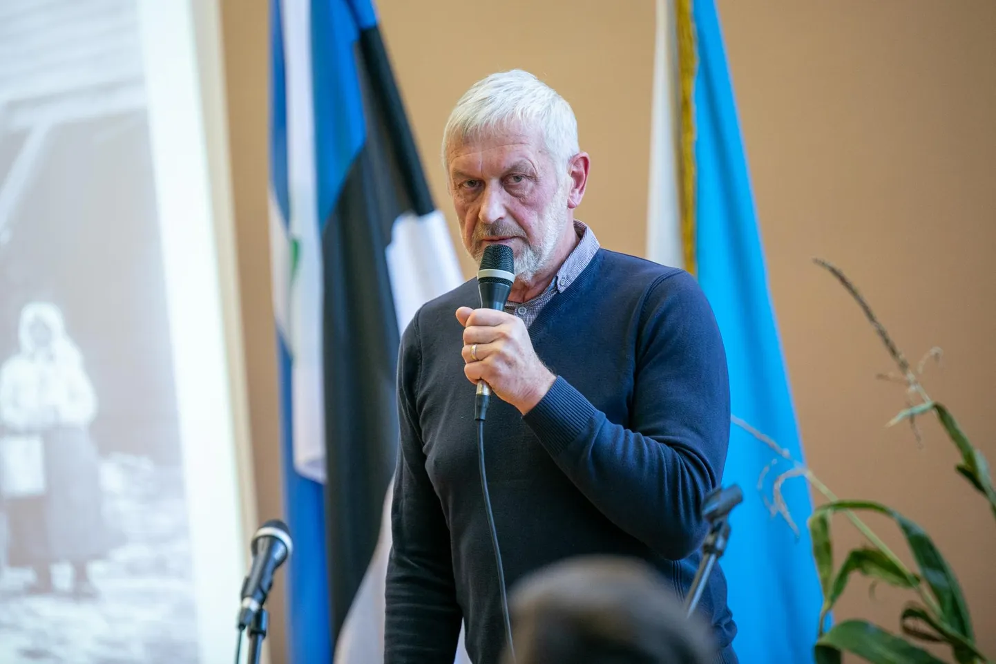 Etnograaf ja vabaõhumuuseumi vanemteadur Heiki Pärdi on jäädvustanud ja uurinud Eesti arhitektuuripärleid juba aastakümneid.