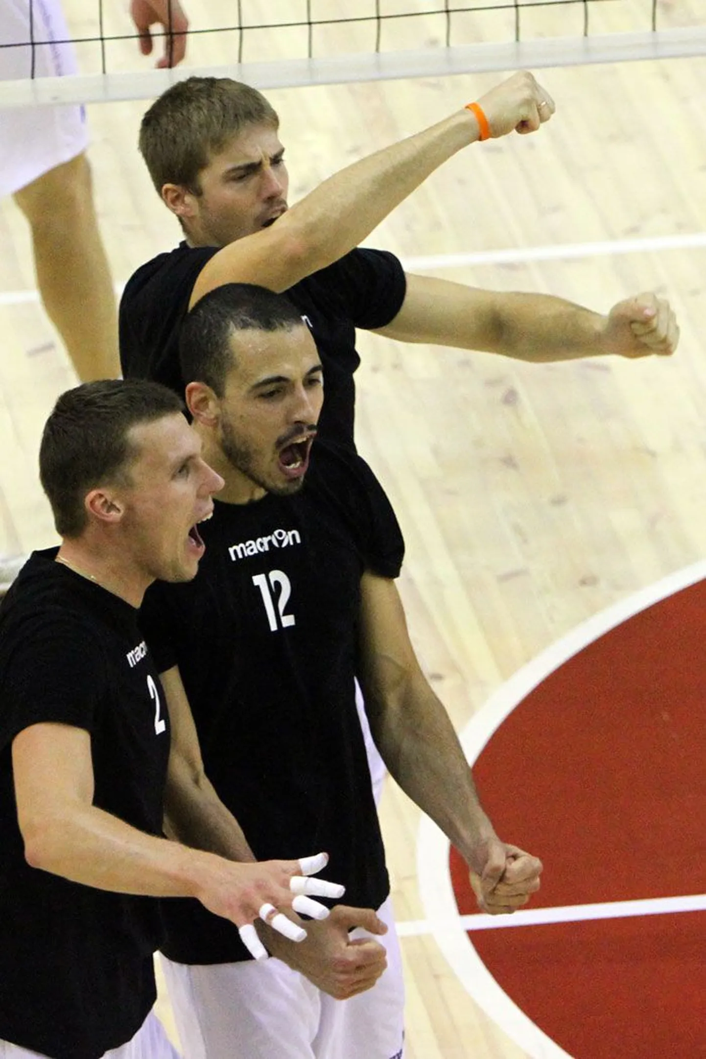 Kirill Krasnevski (vasakul) ja Daniel Maciel moodustasid kolm hooaega tagasi TTÜ-s emotsionaalse duo, kelle abil toodi ülikoolivõistkonnale kolm medalit.