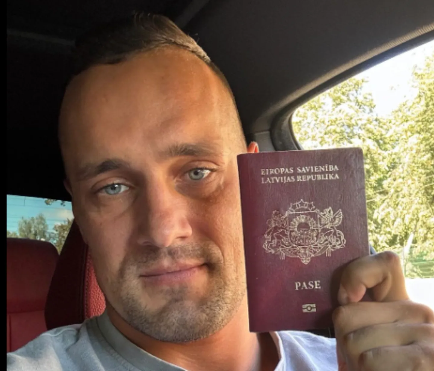 Никита Смирнов