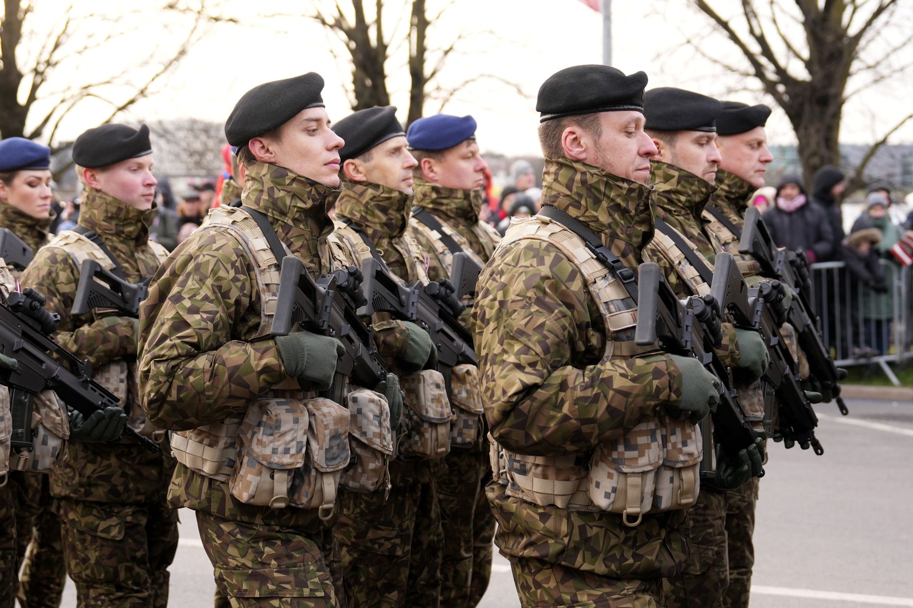 Atzīmējot Latvijas Republikas proklamēšanas 104. gadadienu, 11. novembra krastmalā notiek militārā parāde, kurā piedalās gan Latvijas, gan sabiedroto bruņoto spēku karavīri un militārā tehnika, kā arī Iekšlietu ministrijas pakļautības dienestu pārstāvji un tehnika.