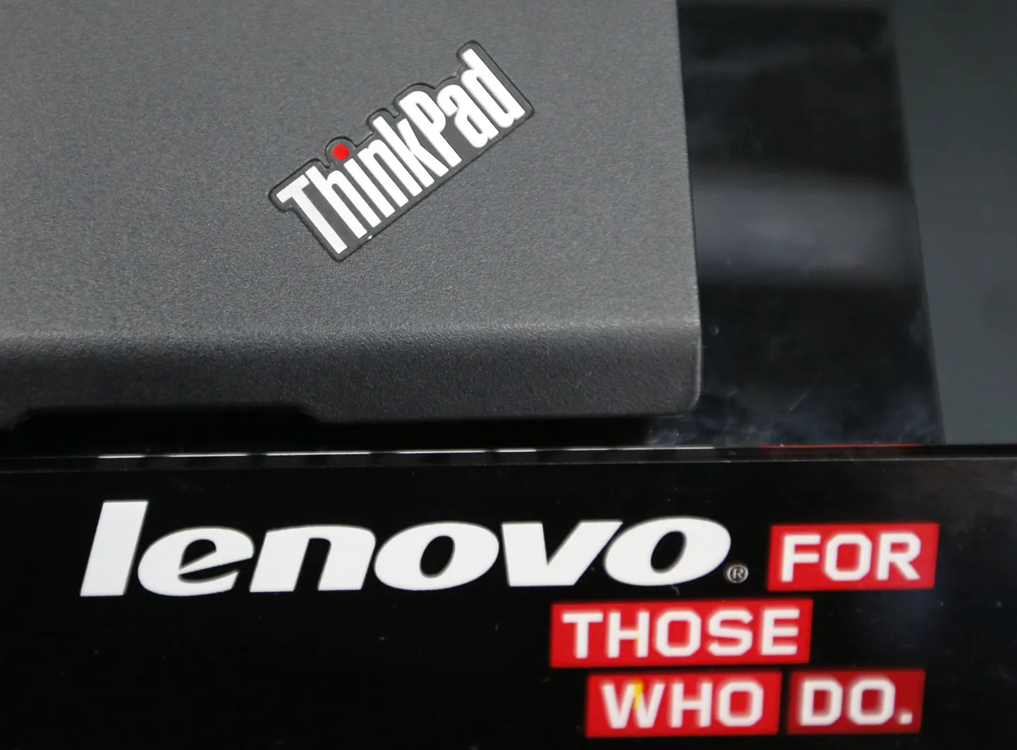 Lenovo logo