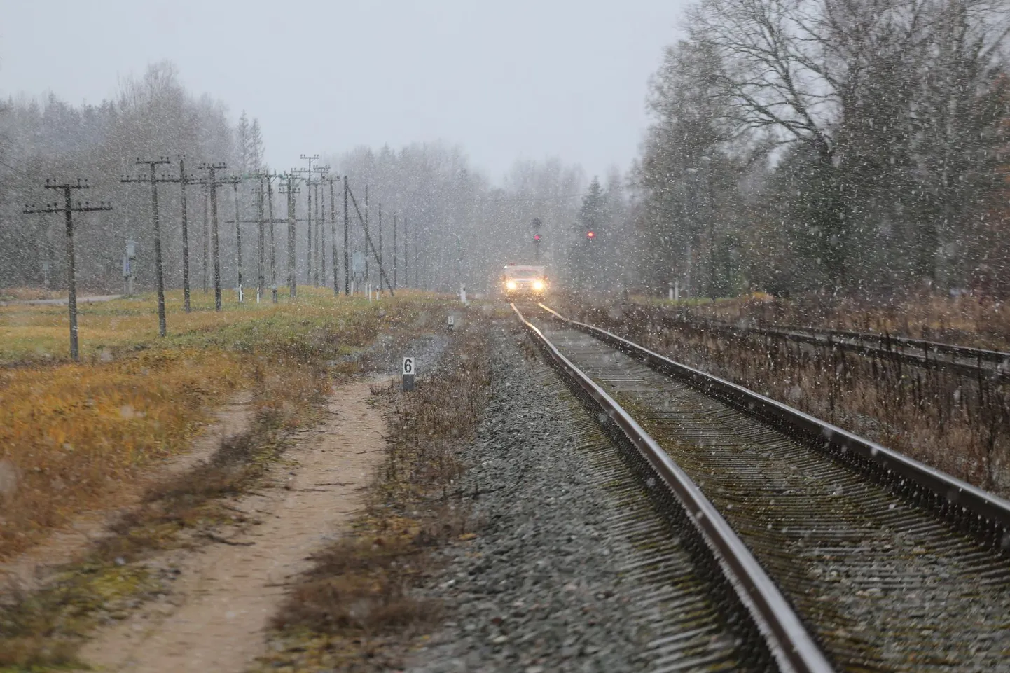 Эстонская железная дорога в районе Сымерпалу.