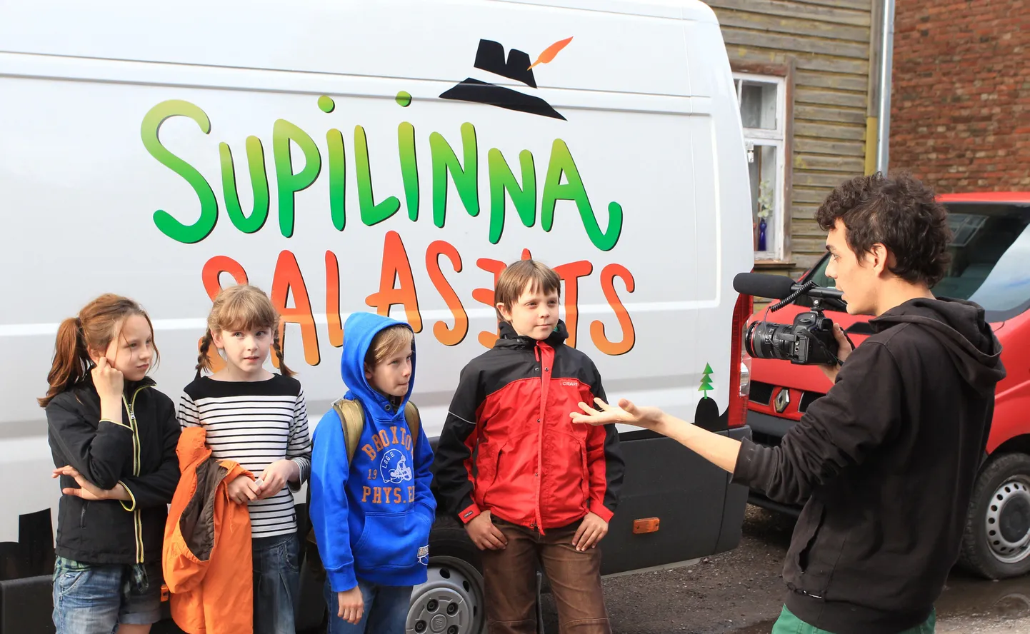 Filmi "Supilinna salaselts" filmivõttete tegemine.