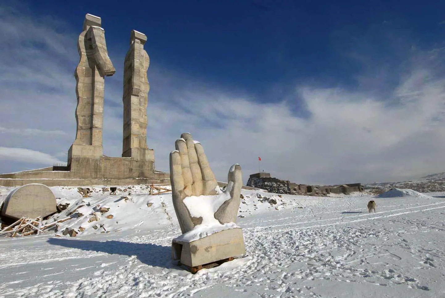 Karsis asuv monument, mille Türgi võimud on otsustanud lammutada.