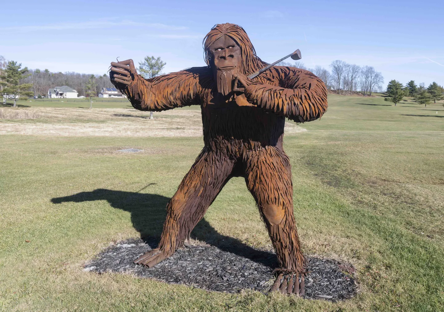 Müütilist Sasquatchi ehk suurjalga kujutav skulptuur USAs.
