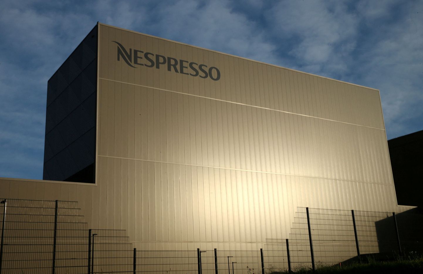 Šveitsis asuvas Romonti linna Nespresso tehas.